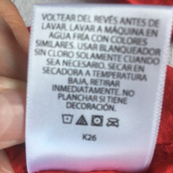 NWT HOLIDAY TIME LG COTTON RED SILVER & GOLD SHORT SLEEVED TEE WITH SPARKLE - Picture 9 of 11